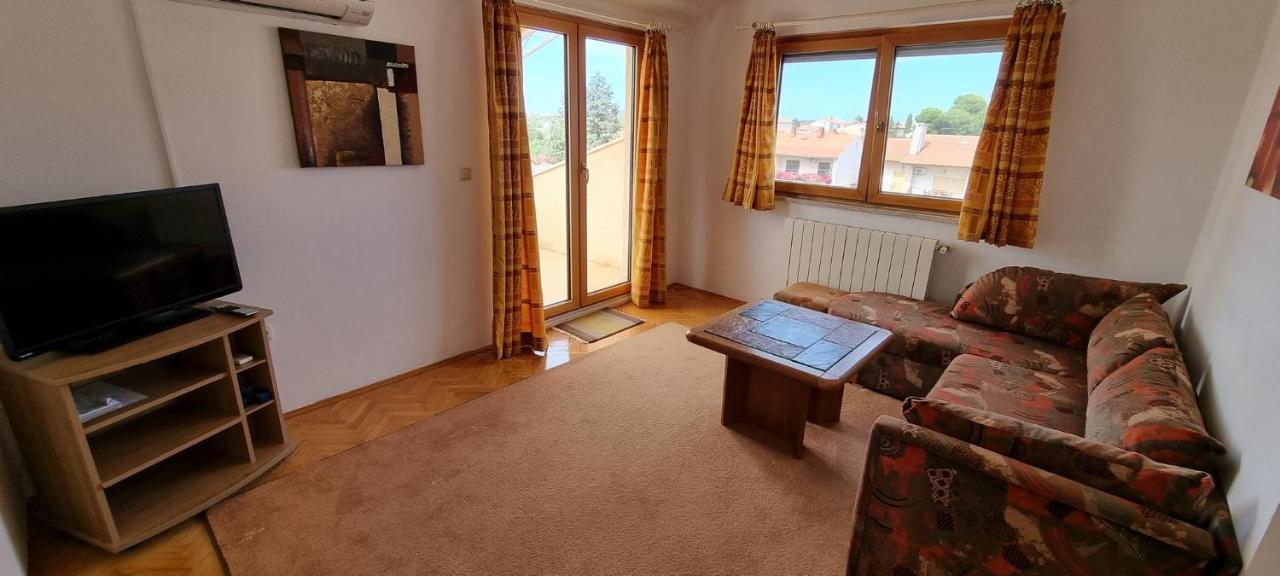 Apartament Ljuba Medulin Zewnętrze zdjęcie