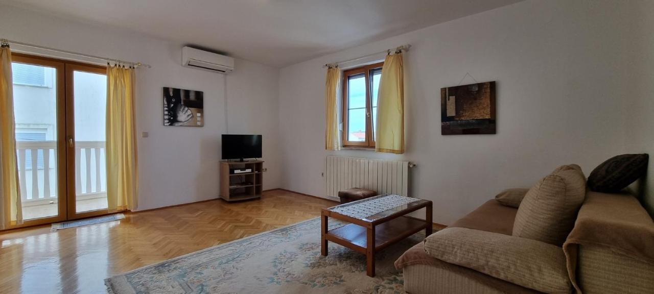 Apartament Ljuba Medulin Zewnętrze zdjęcie